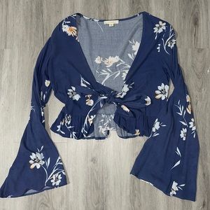 Long sleeve front tie floral blouse